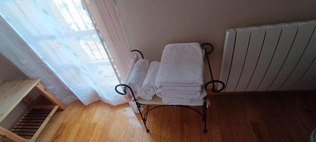 Apartamento El Refugio De Sara Benasque Buitenkant foto