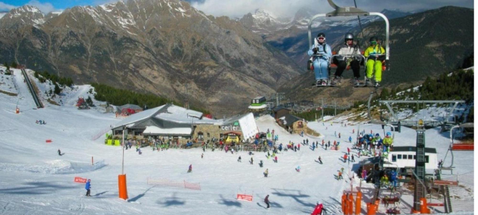 Apartamento El Refugio De Sara Benasque Buitenkant foto
