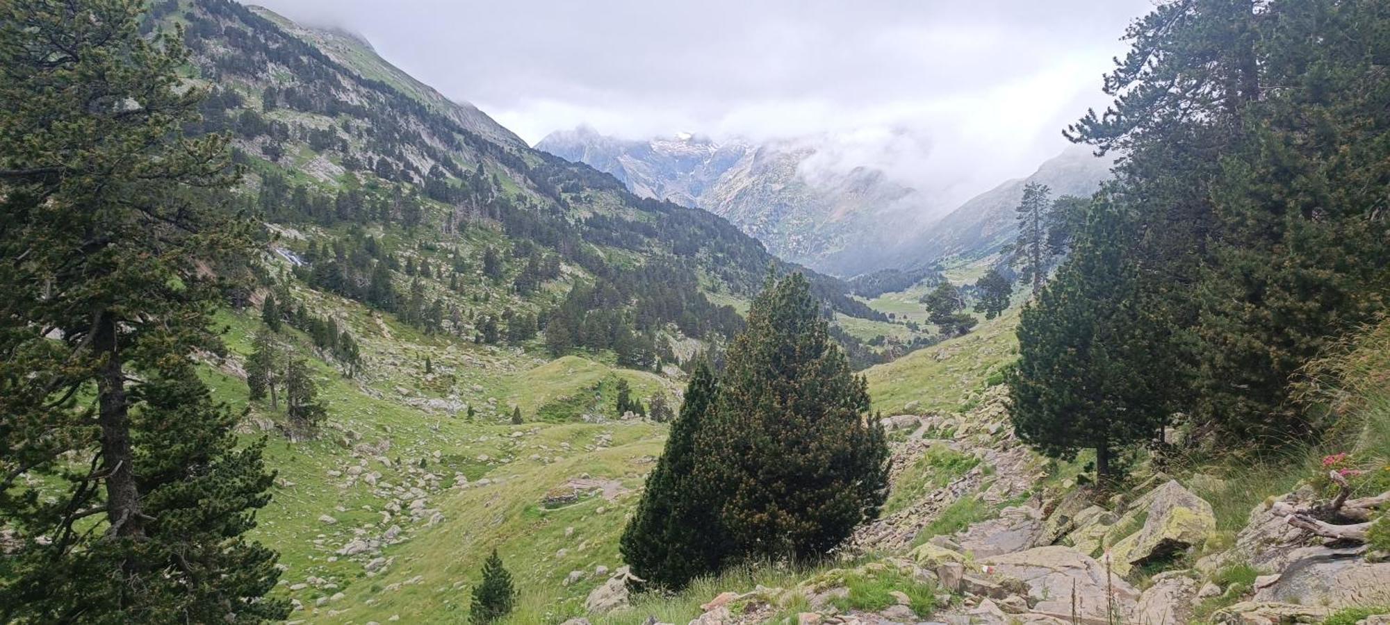 Apartamento El Refugio De Sara Benasque Buitenkant foto