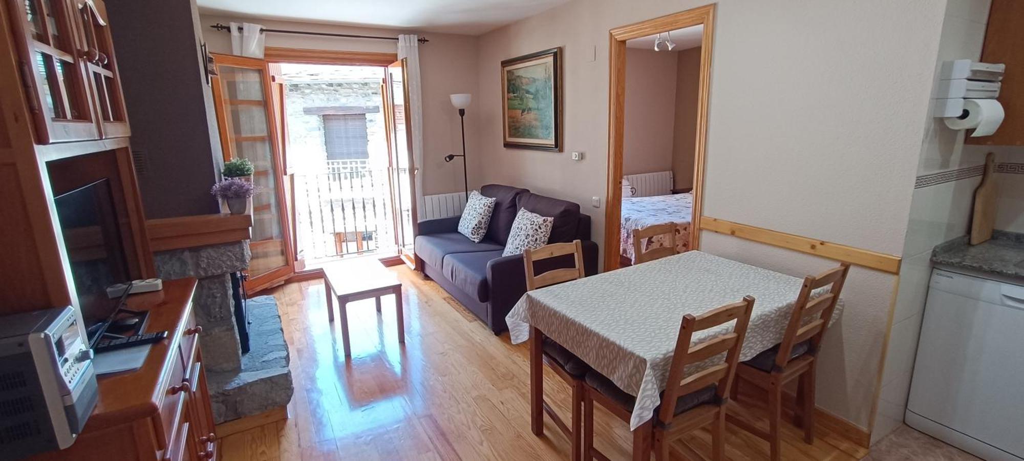 Apartamento El Refugio De Sara Benasque Buitenkant foto
